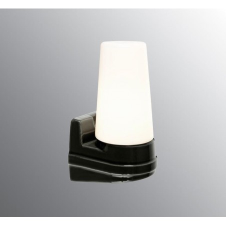 IE_6088-700-10 Ifo Electric Bernadotte sconce IP44 1xE14